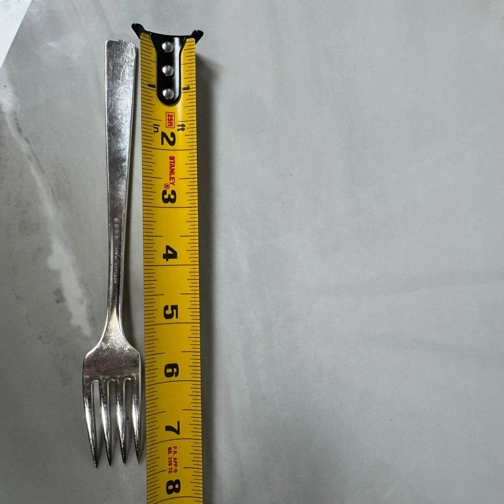 Set of 2 Oneida Nobility Plate Silver‎ Plated Dinner Forks Caprice Floral